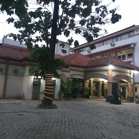 Graha Hotel Sragen Exteriér fotografie